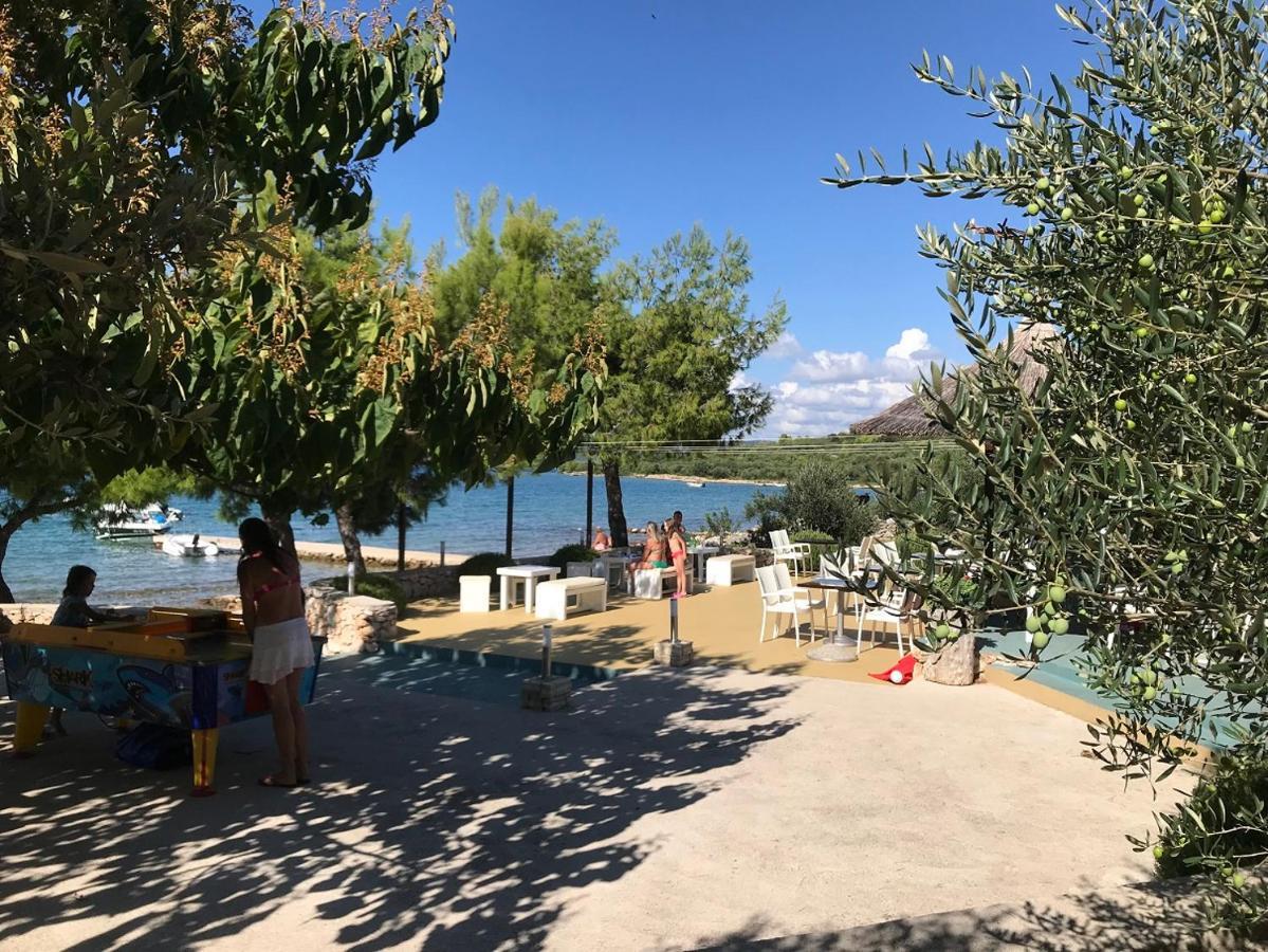 Villa Pina Tisno Apartment Zonsa 2 Pers Buitenkant foto